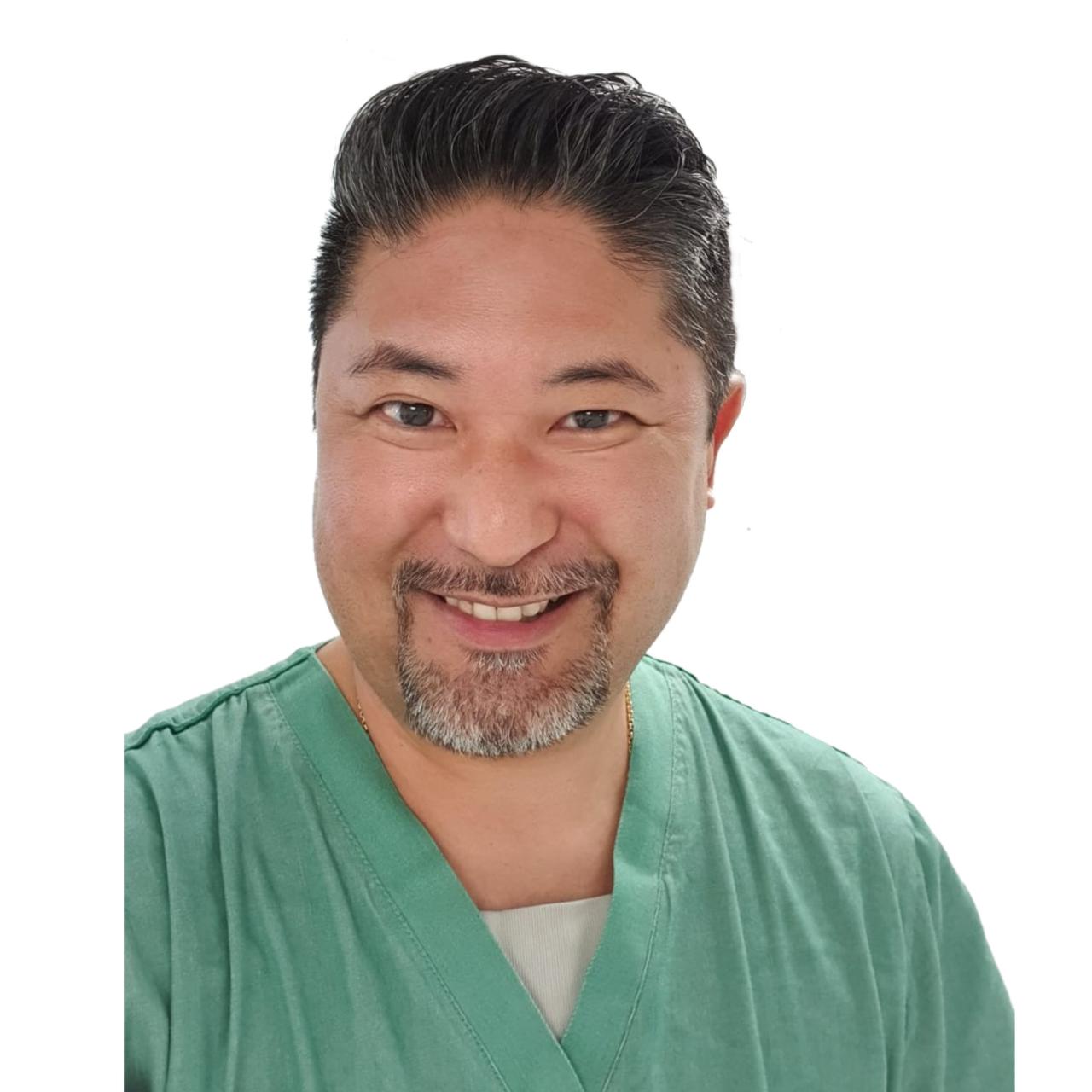 DR. FABRICIO YUI